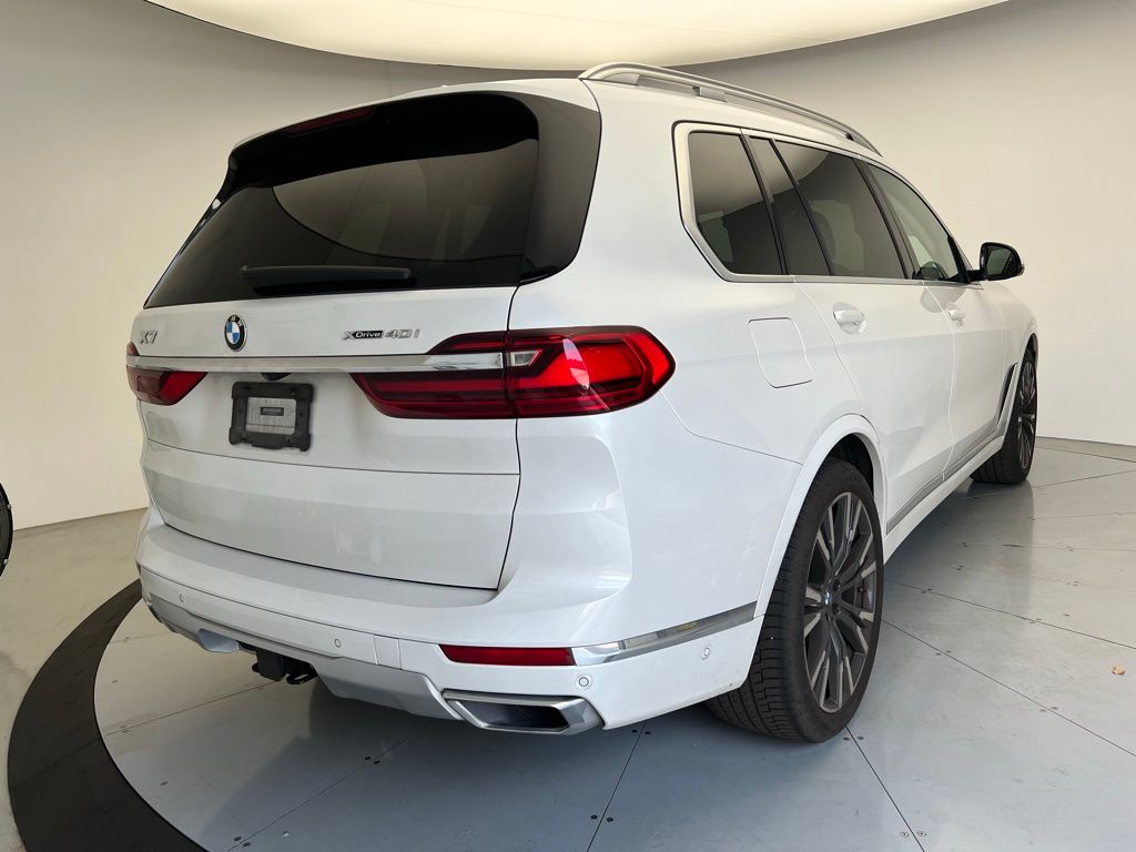 Thumbnail: 2021 BMW X7 - 3