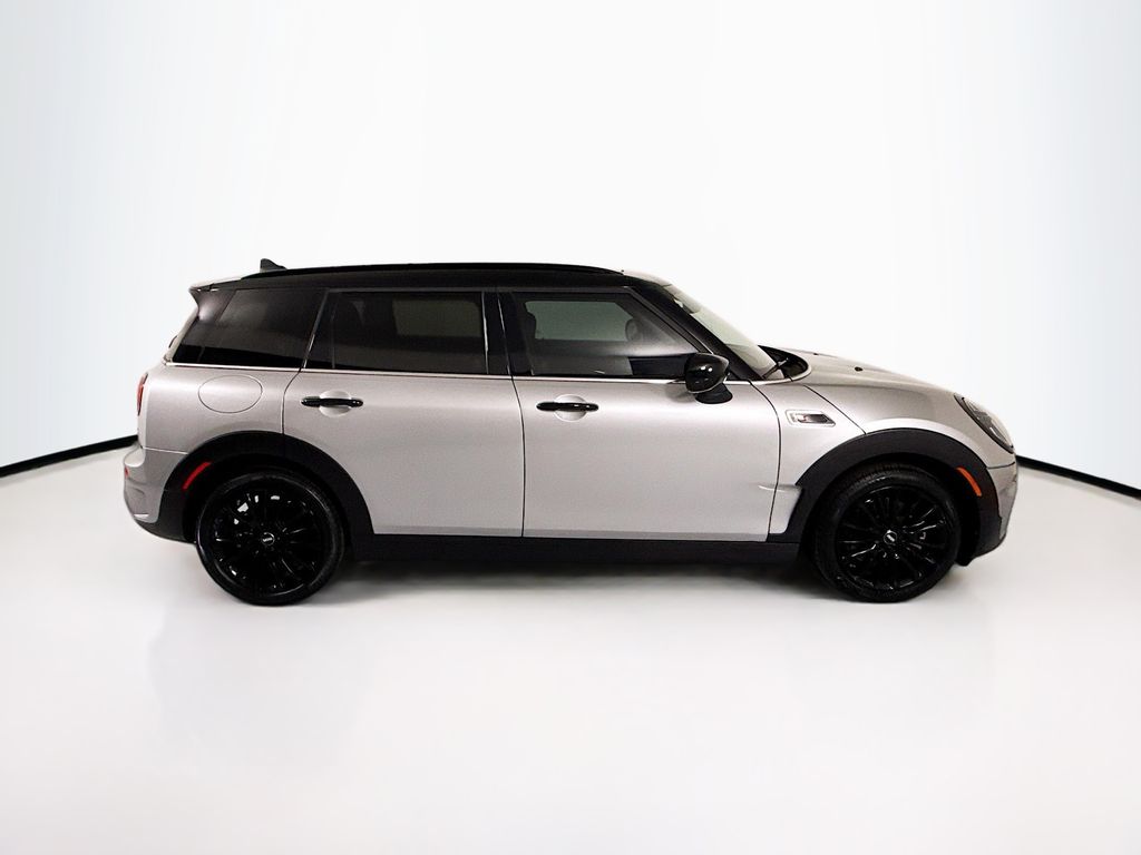 Thumbnail: 2024 MINI Cooper Clubman - 4