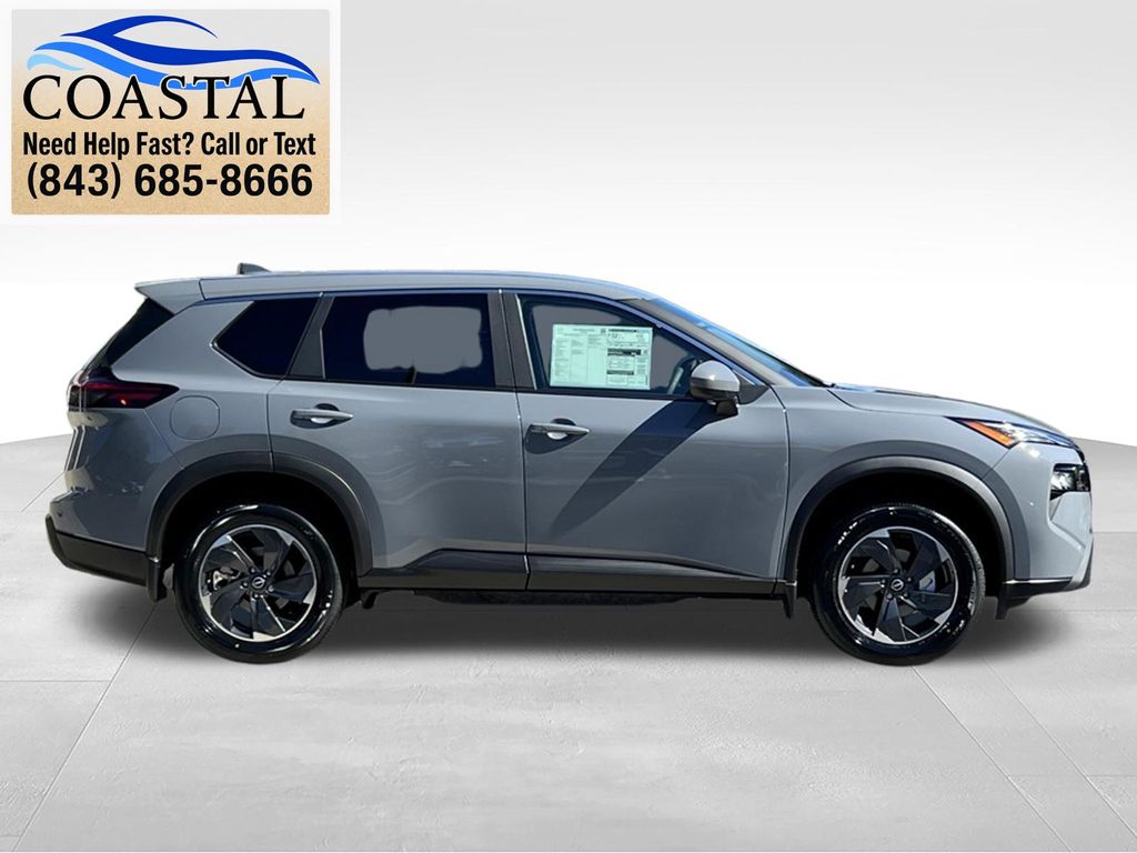 2026 Nissan Rogue SV - 4