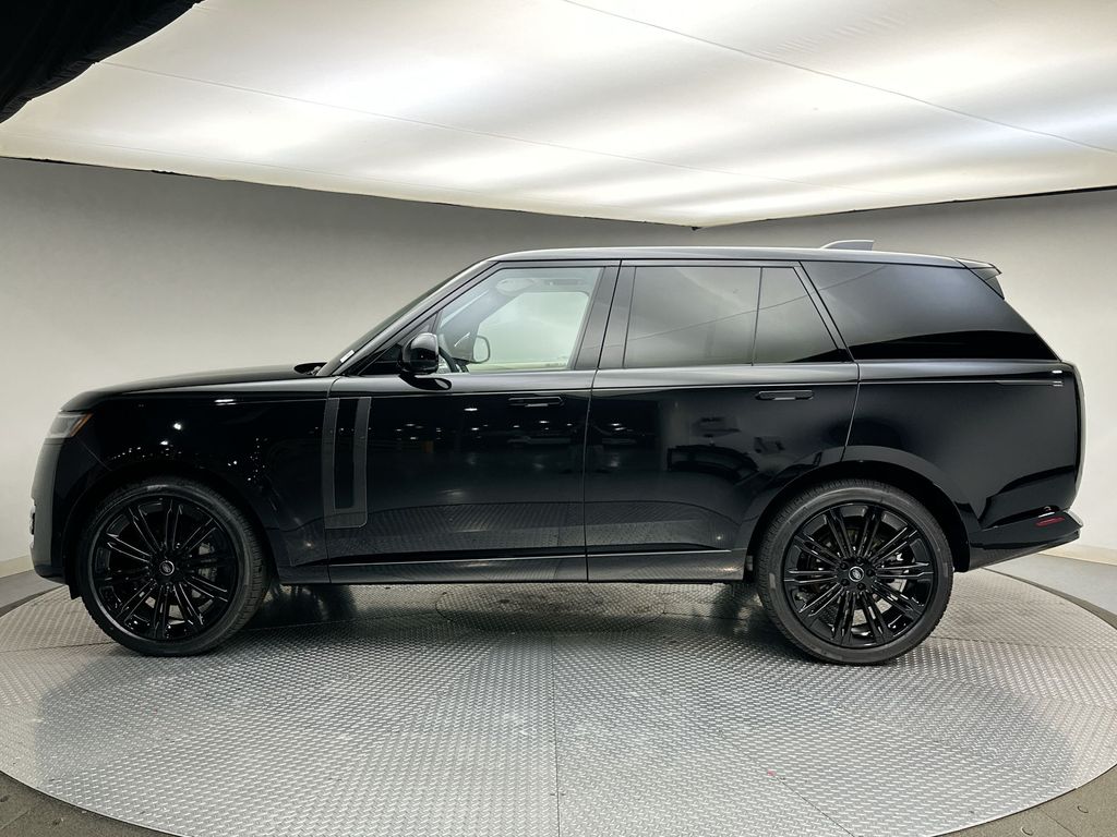 Thumbnail: 2025 Land Rover Range Rover - 2