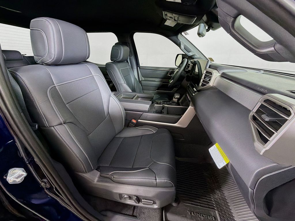 2026 Toyota Tundra Limited - Photo 28