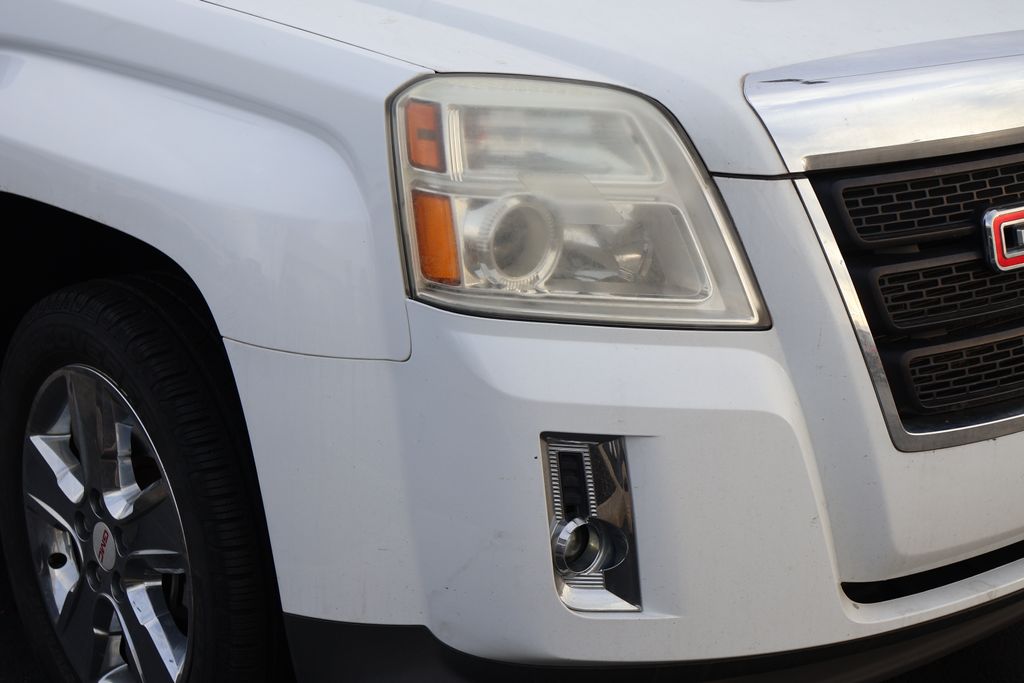 Thumbnail: 2015 GMC Terrain - 4