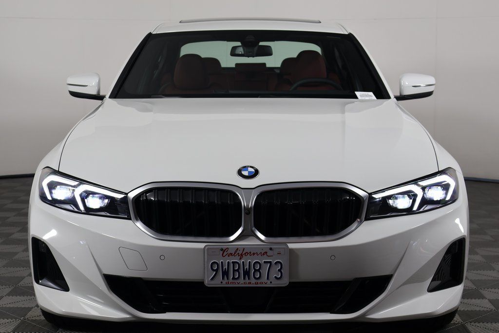 Thumbnail: 2026 BMW 3 Series - 2