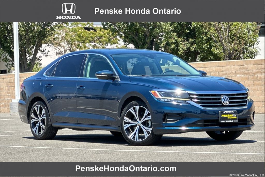 Tourmaline Blue Metallic 2021 Volkswagen Passat Sedan Front-Wheel Drive 6-Speed Automatic