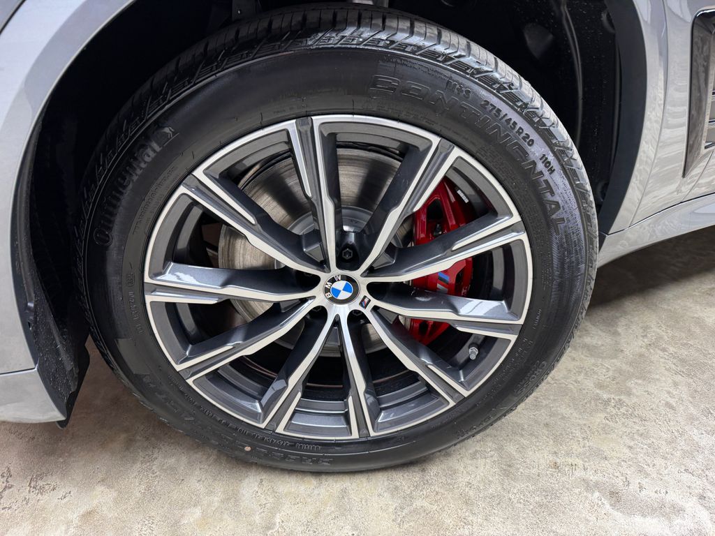 New 2026 Gray BMW xDrive50e image 31