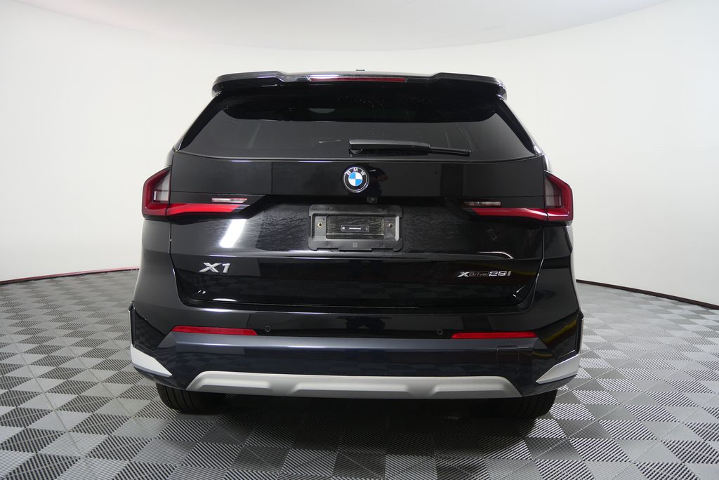 2023 BMW X1 xDrive28i 4