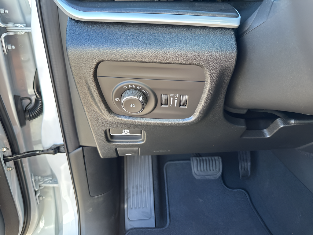 New Car 2025 Jeep Grand Cherokee L  Limited For Sale Under $50,000 In Austin, Texas