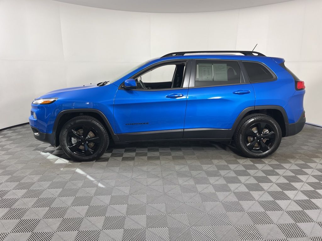Thumbnail: 2018 Jeep Cherokee - 2
