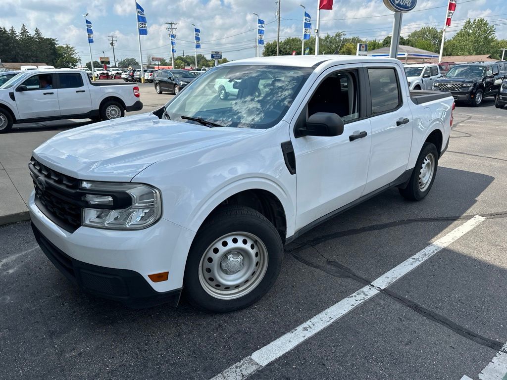 2023 Ford Maverick Blanco (Oxford White) Camioneta Tracción en las cuatro ruedas 8 velocidades Automática