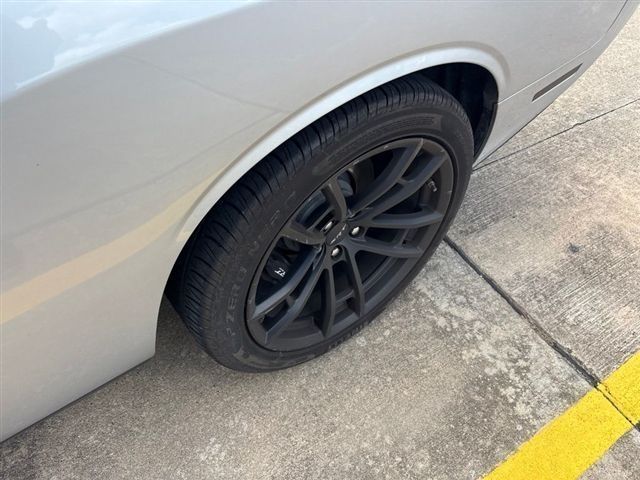2023 Dodge Challenger SRT Hellcat Jailbreak Silver at Bayway Cadillac of The Woodlands