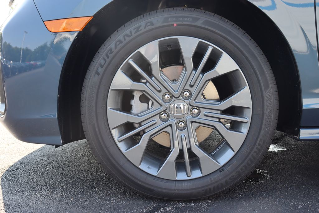 Thumbnail: 2026 Honda Odyssey - 10