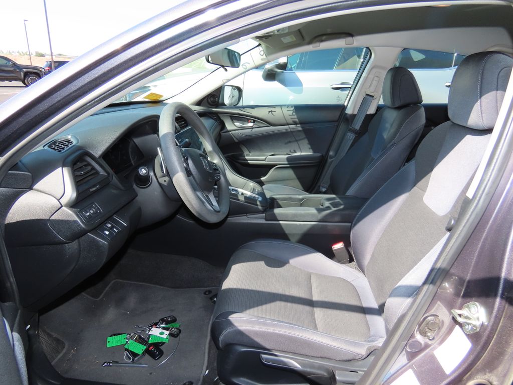 2019 Honda Insight EX 9