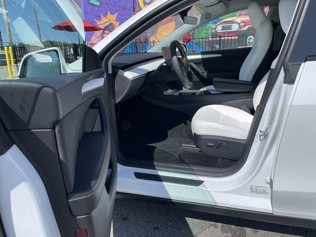 Used 2023 Tesla Model Y SUV