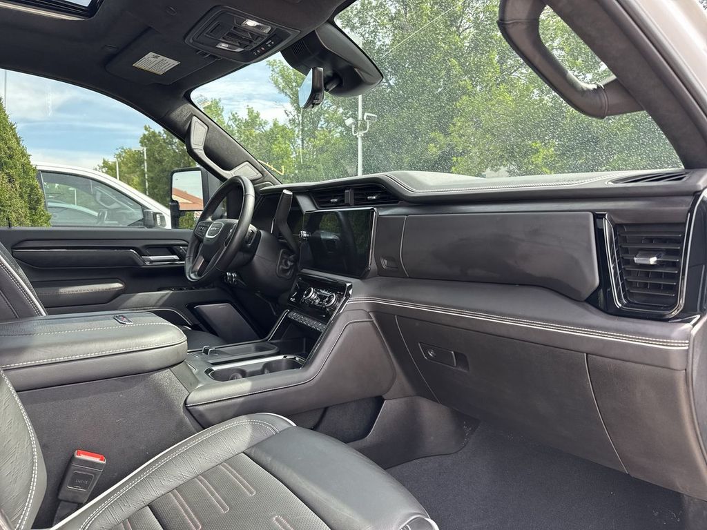 Used 2025 GMC Sierra 2500HD Truck