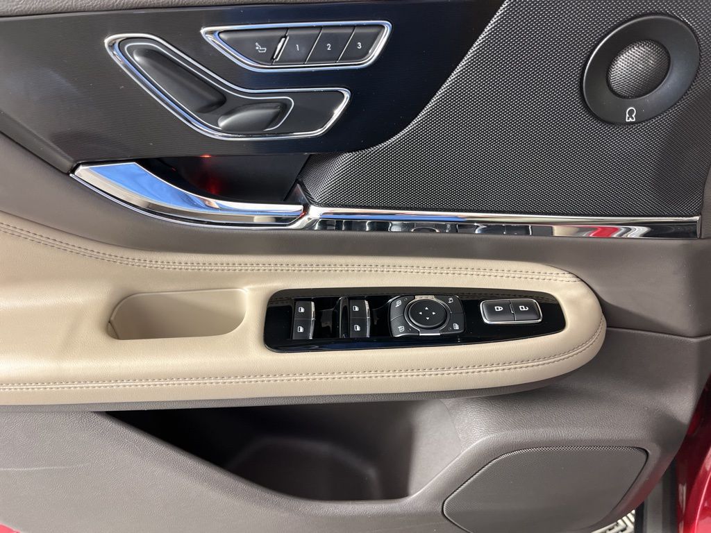 2020 Lincoln Corsair Reserve 26
