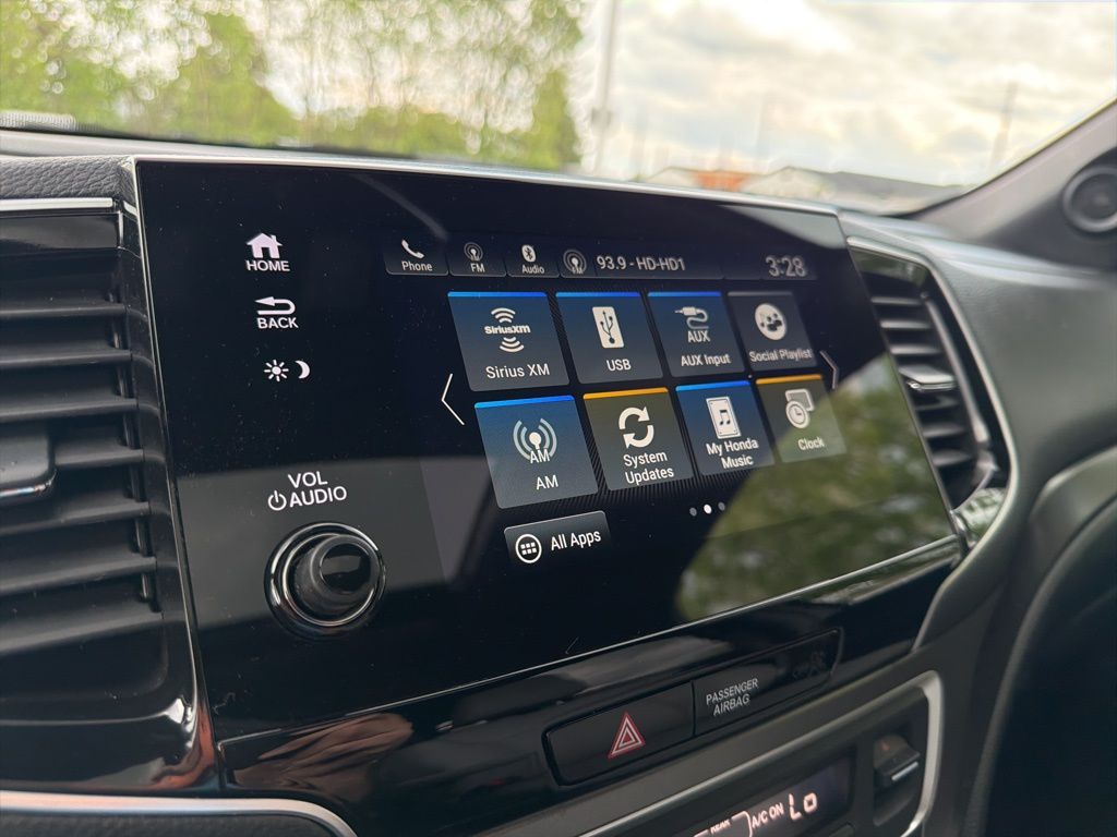 Thumbnail: 2020 Honda Passport - 32