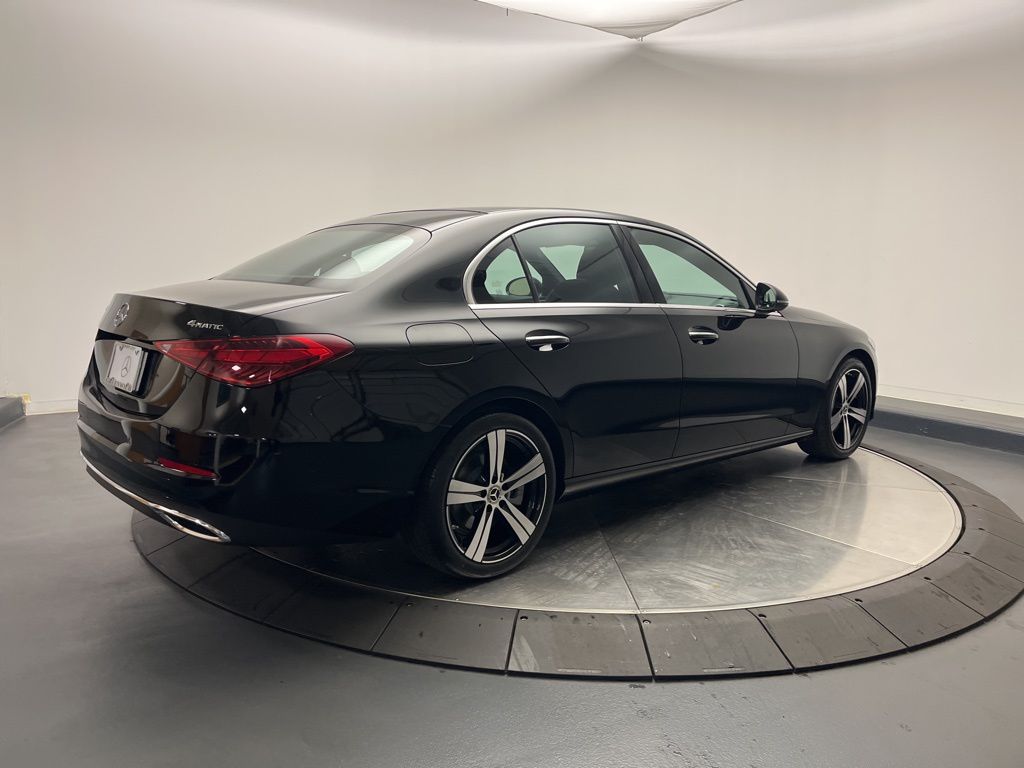 Thumbnail: 2025 Mercedes-Benz C-Class - 7