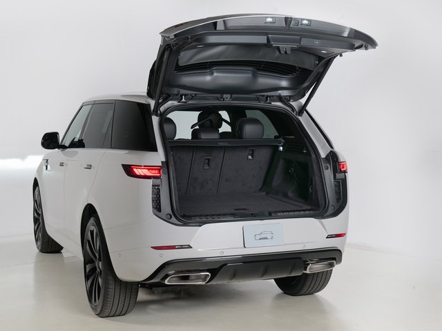 New 2026 Gray Land Rover Dynamic SE image 31