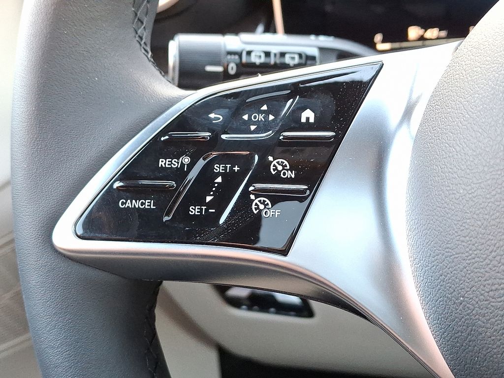 Thumbnail: 2026 Mercedes-Benz GLC - 16