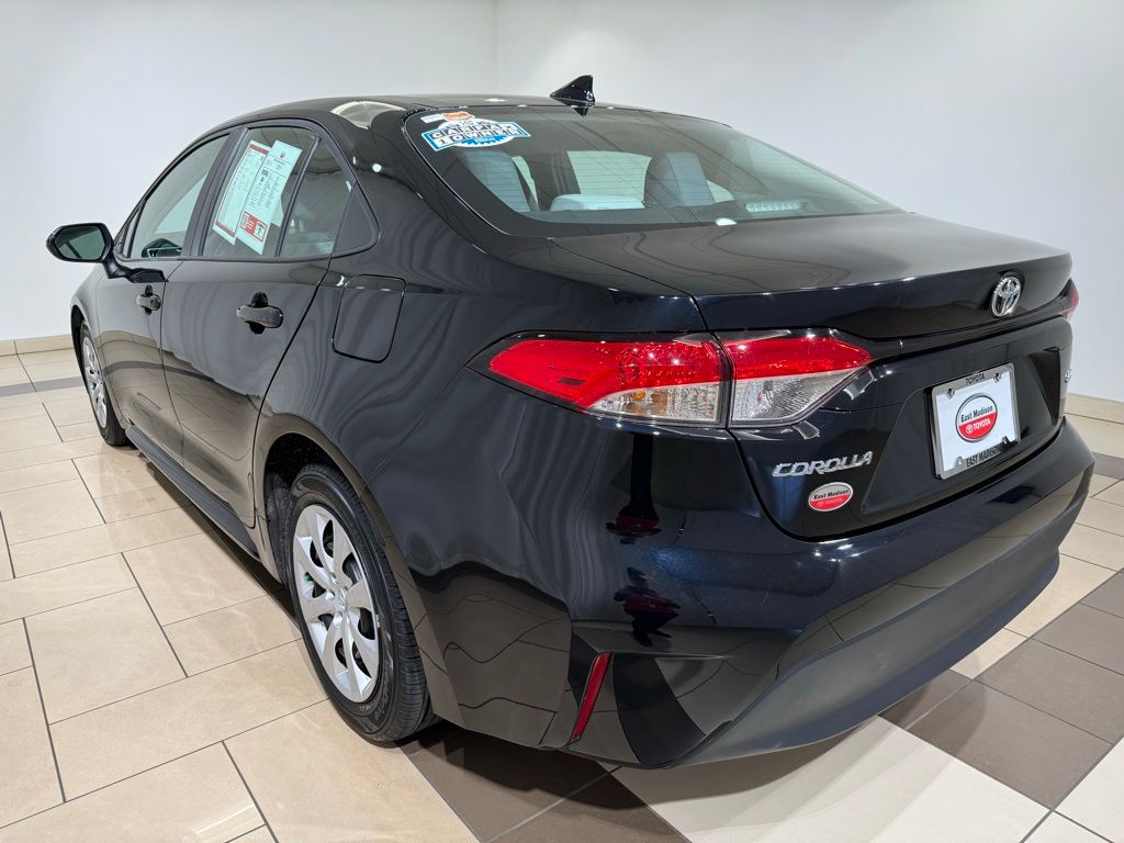 Thumbnail: 2024 Toyota Corolla - 3