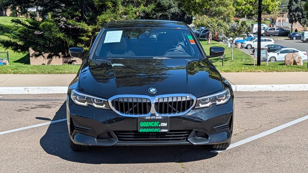 Used 2020 BMW 3 Series 330i xDrive 4D Sedan
