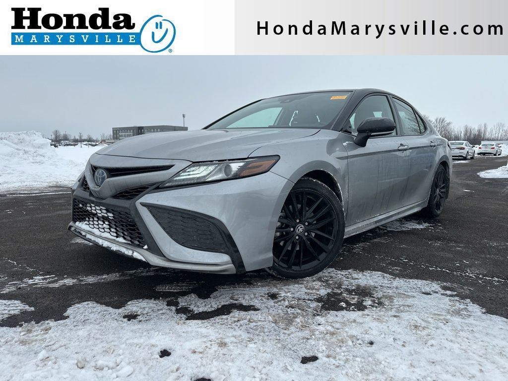 2024 Toyota Camry Hybrid XSE FWD