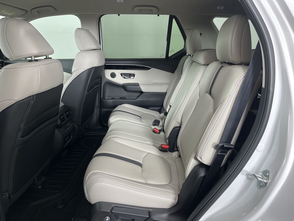 Thumbnail: 2026 Honda Pilot - 21