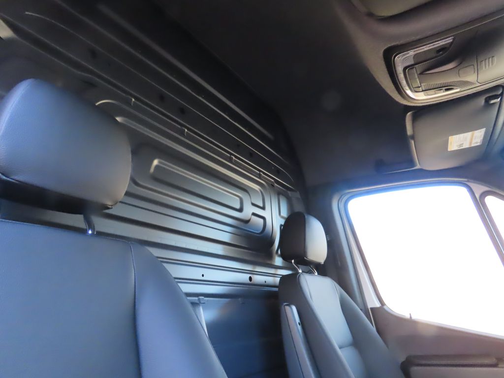 Thumbnail: 2026 Mercedes-Benz Sprinter - 23