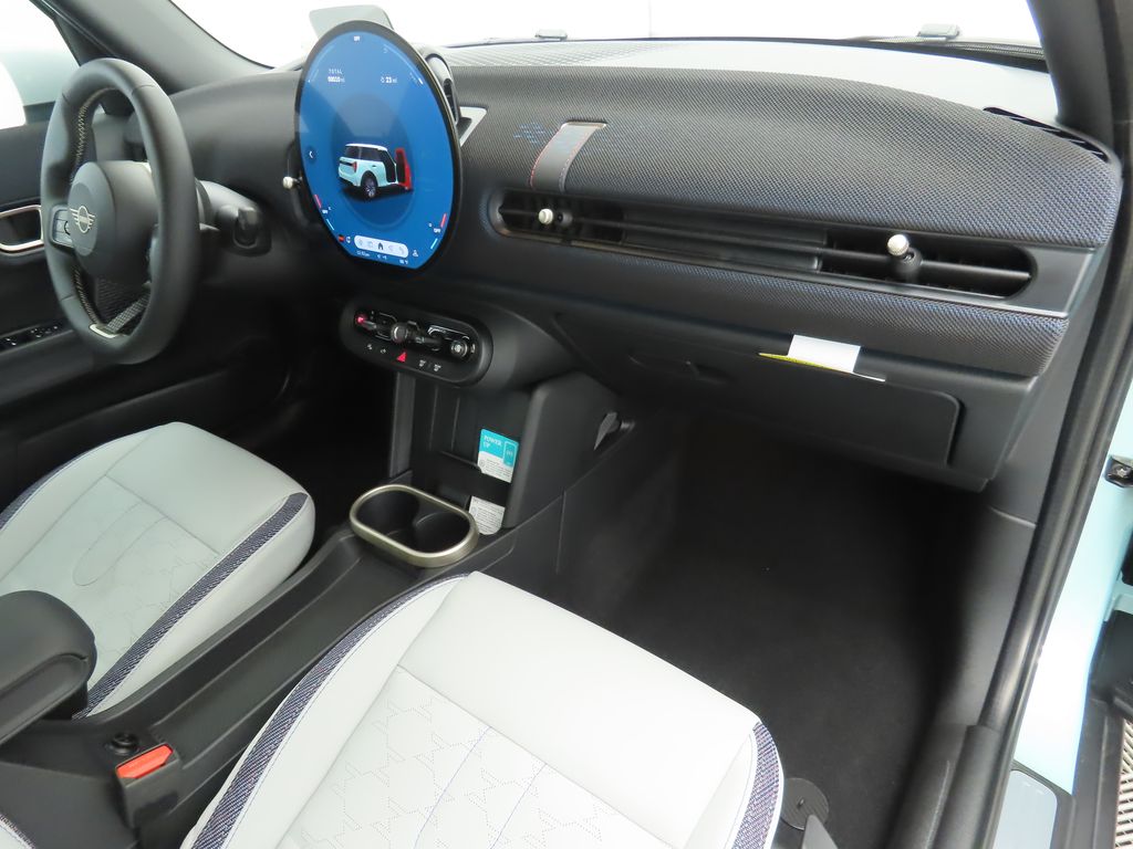 Thumbnail: 2026 MINI Cooper - 17