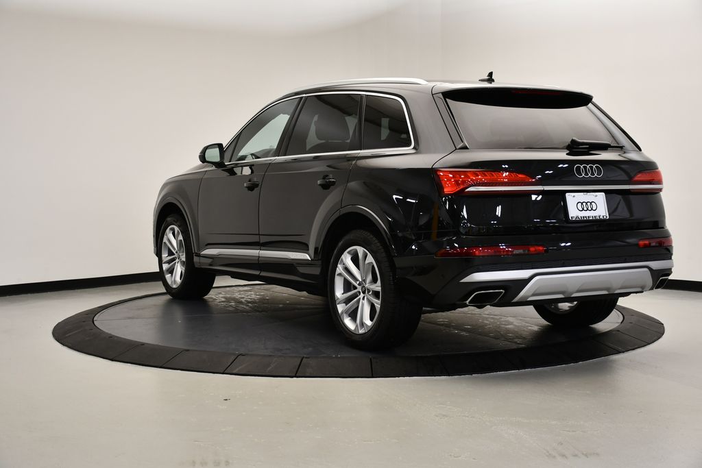 2025 Audi Q7 Premium 3