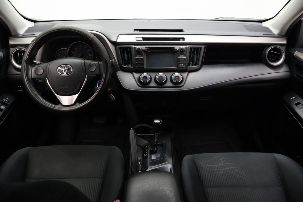 Thumbnail: 2016 Toyota RAV4 - 24