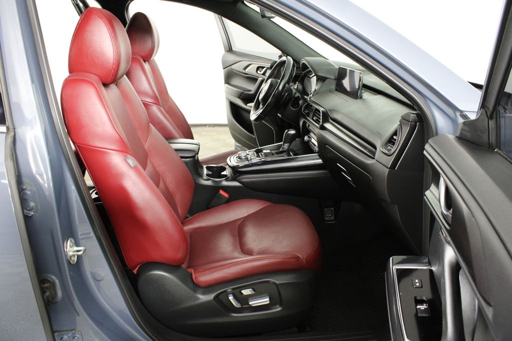 Used 2022 Mazda CX-9 for sale in 