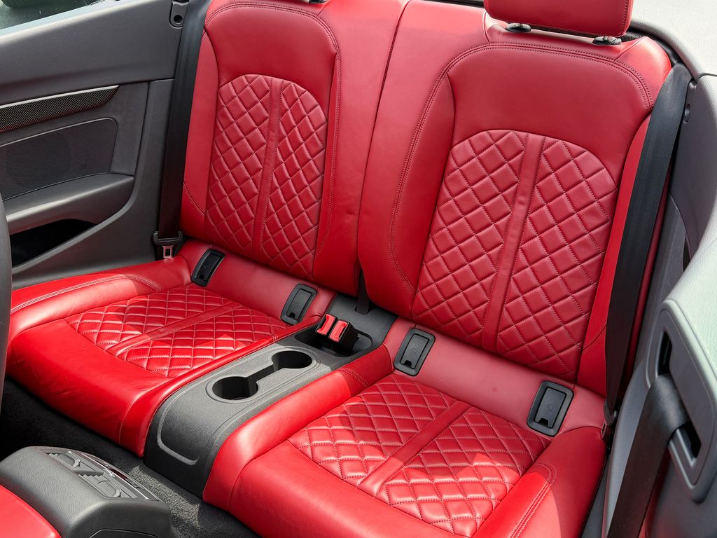 Thumbnail: 2022 Audi S5 - 11