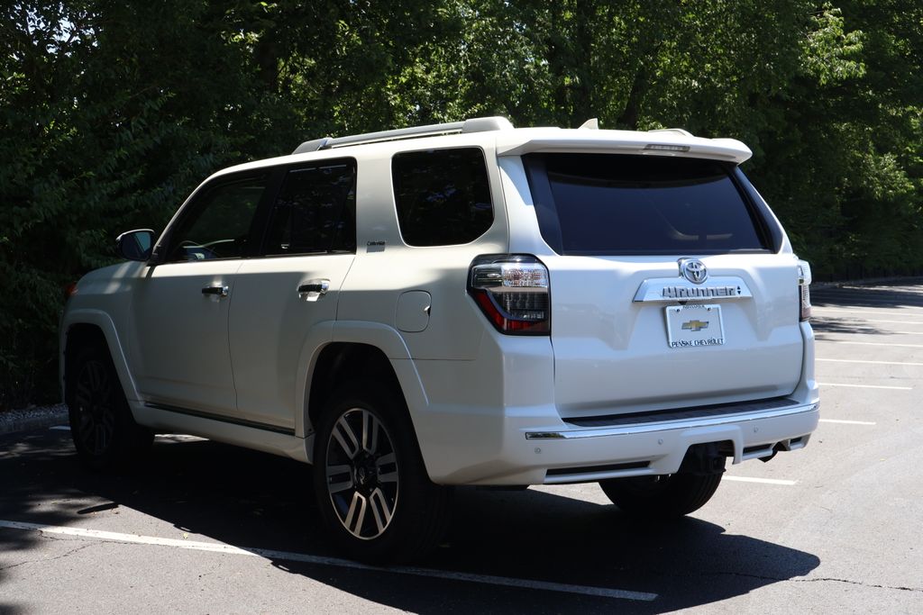 Thumbnail: 2022 Toyota 4Runner - 6