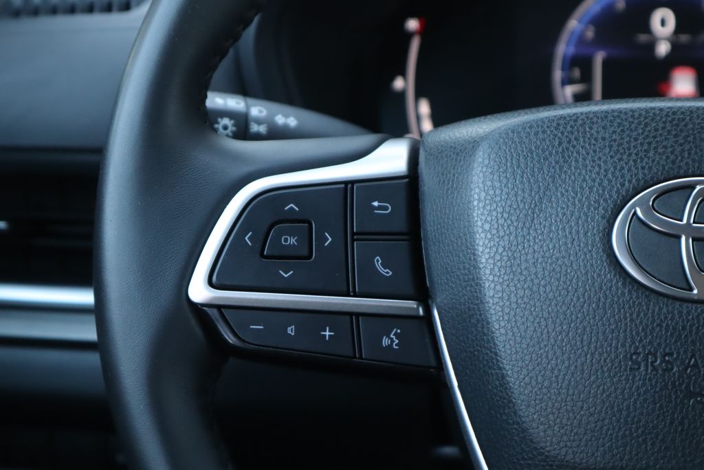 Thumbnail: 2025 Toyota Grand Highlander - 11