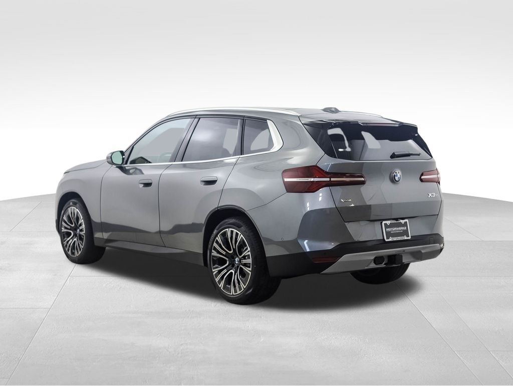 Thumbnail: 2026 BMW X3 - 4