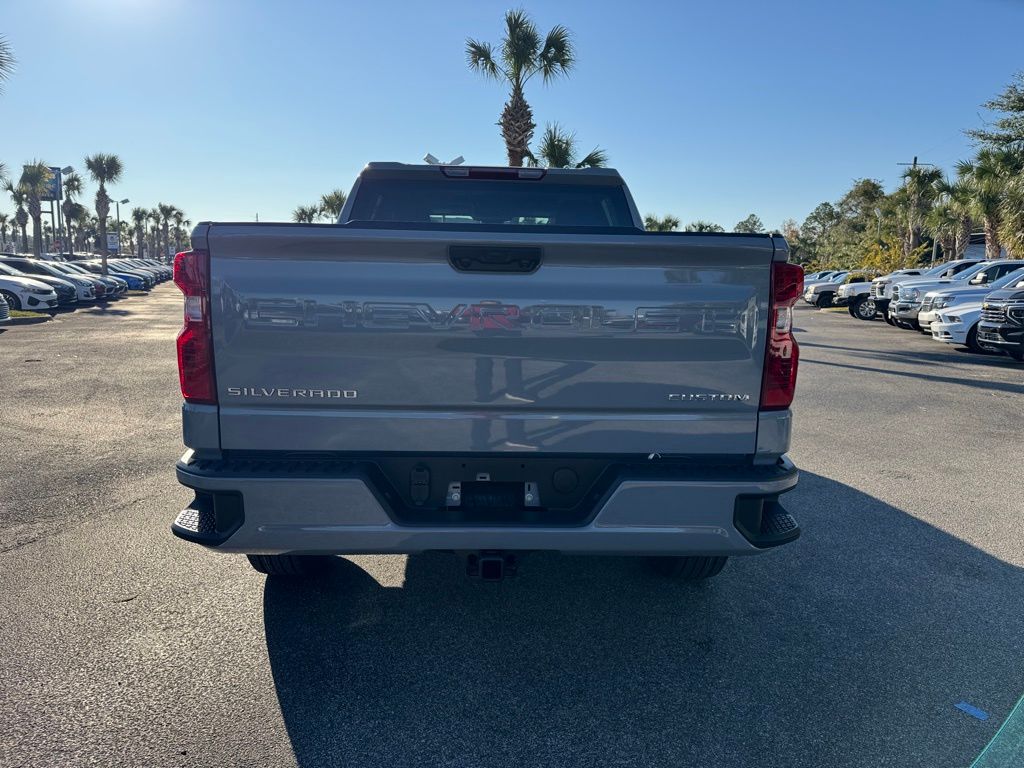 2025 Chevrolet Silverado 1500 Custom 7