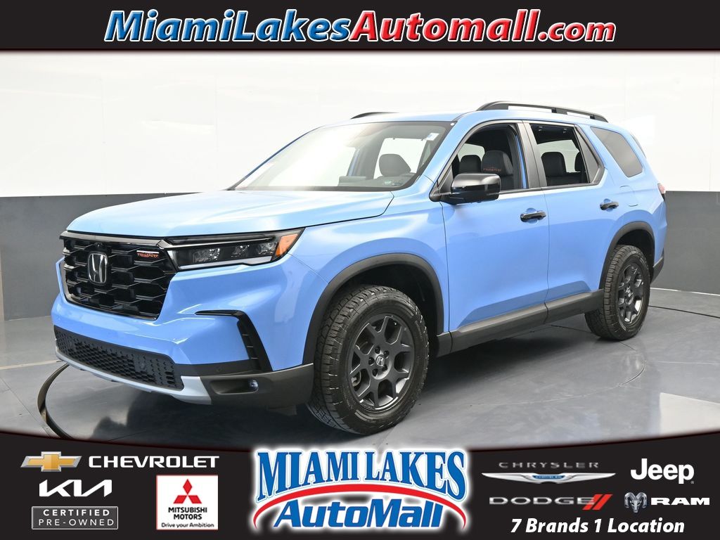 2025 Honda Pilot TrailSport's photo