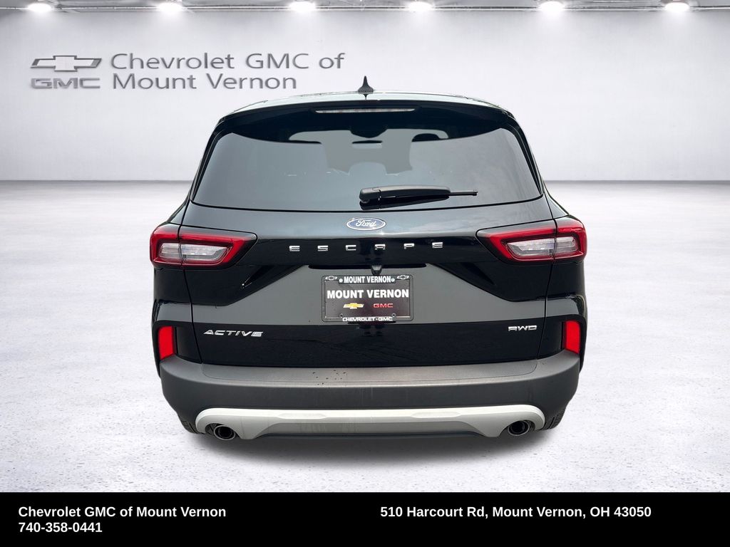 2025 Ford Escape Active - Image 4