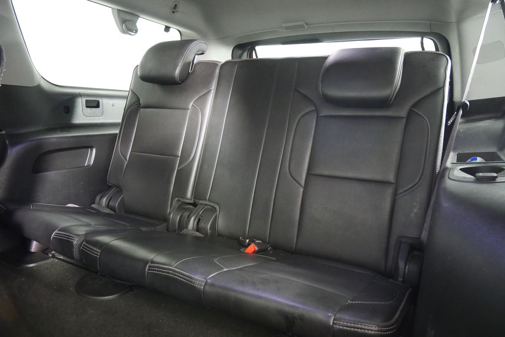 2017 GMC Yukon XL Denali 16