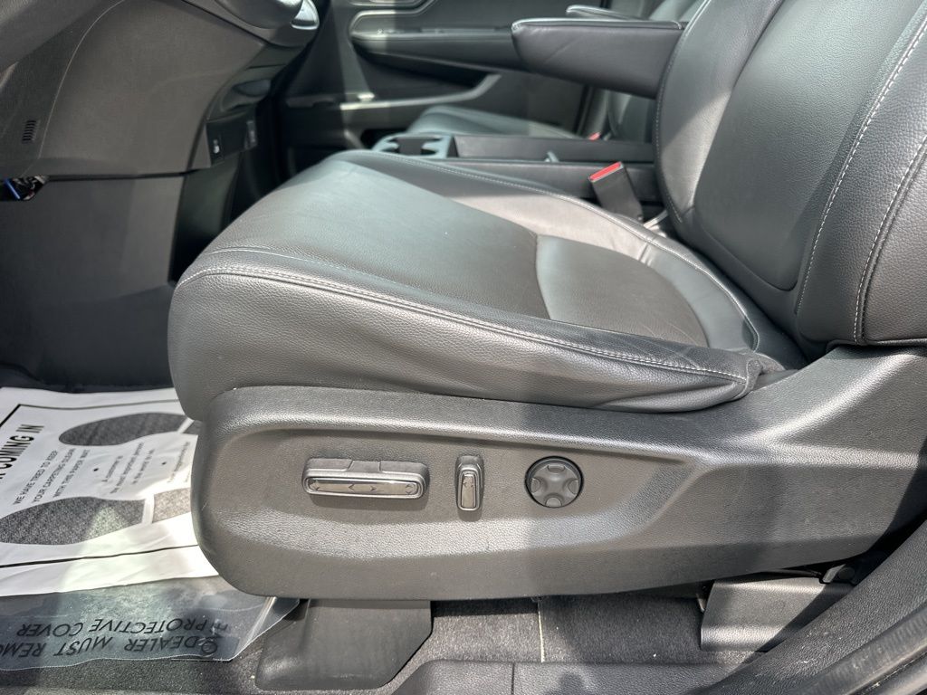 2023 Crystal Black Pearl Honda Odyssey EX-L FWD Van
