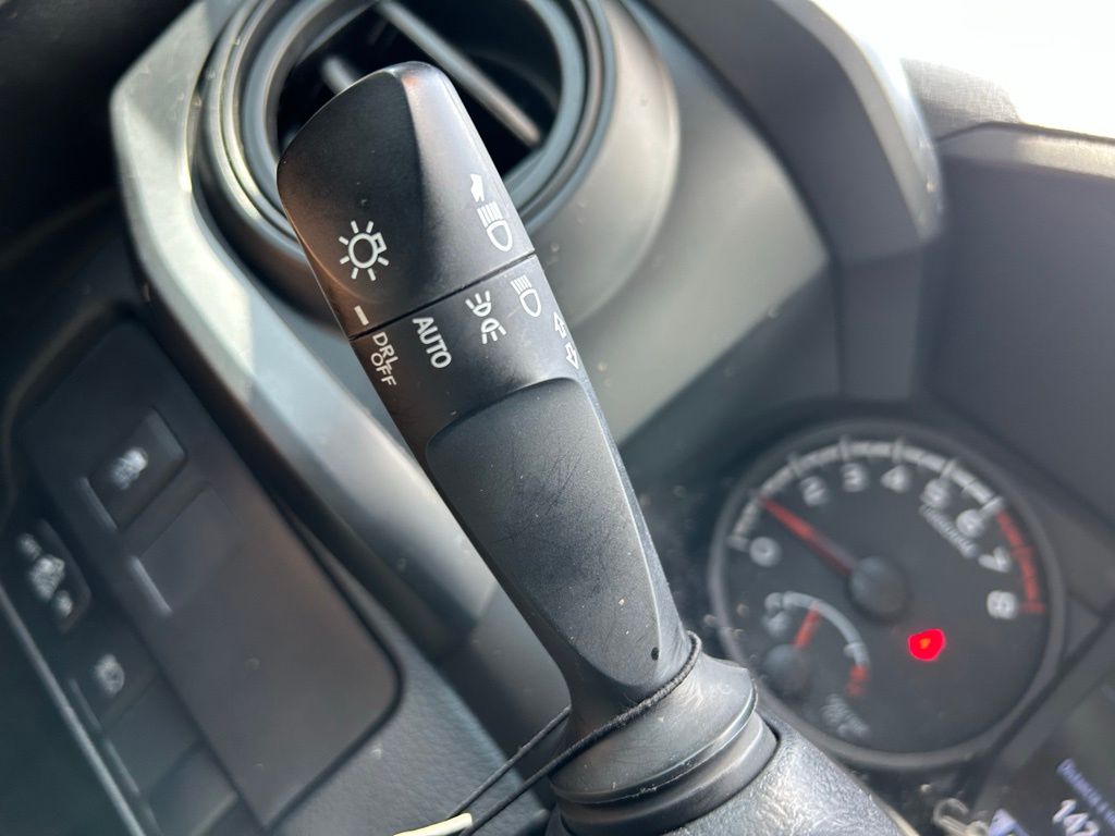 2023 Toyota Tacoma SR 24