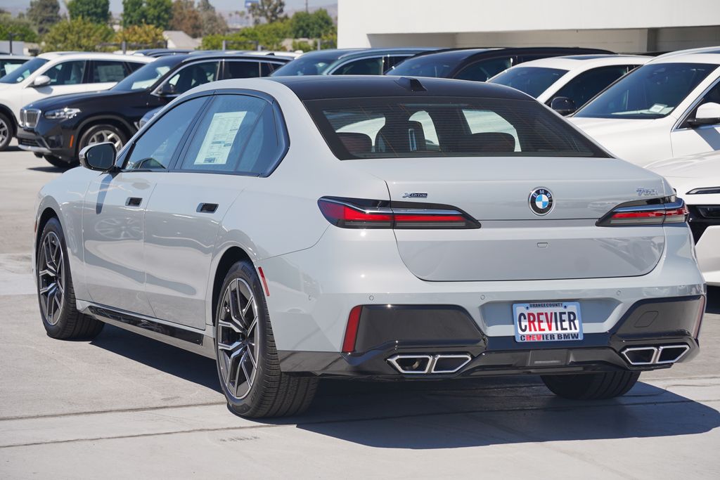 2024 BMW 7 Series 760i xDrive 7