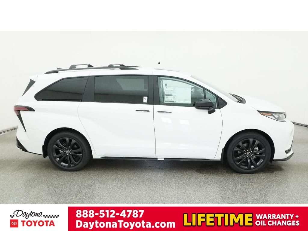 New 2026 Toyota Sienna Van