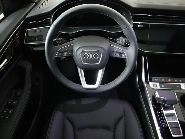 Thumbnail: 2025 Audi Q8 - 10