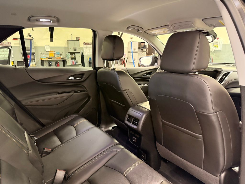 Thumbnail: 2022 Chevrolet Equinox - 26