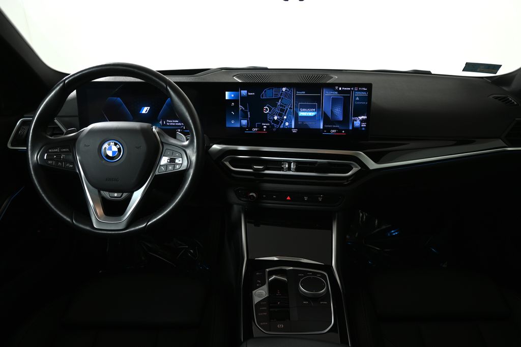 Thumbnail: 2023 BMW 3 Series - 18