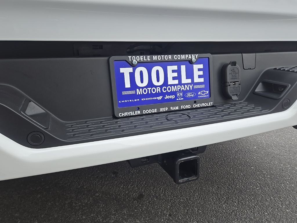 Used 2025 White Ram Big Horn/Lone Star image 69