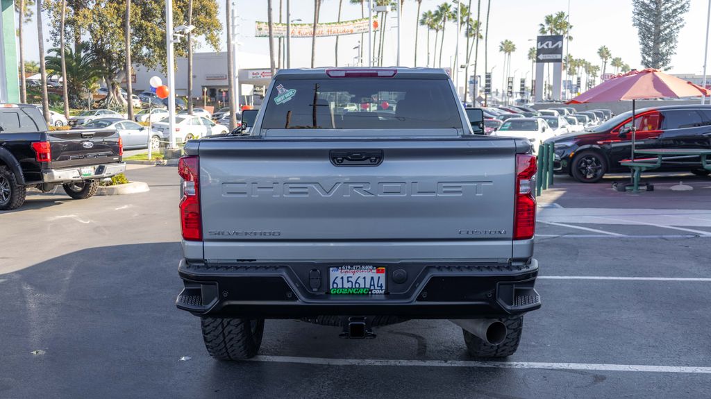 Used 2024 Chevrolet Silverado 2500HD Custom 4D Crew Cab