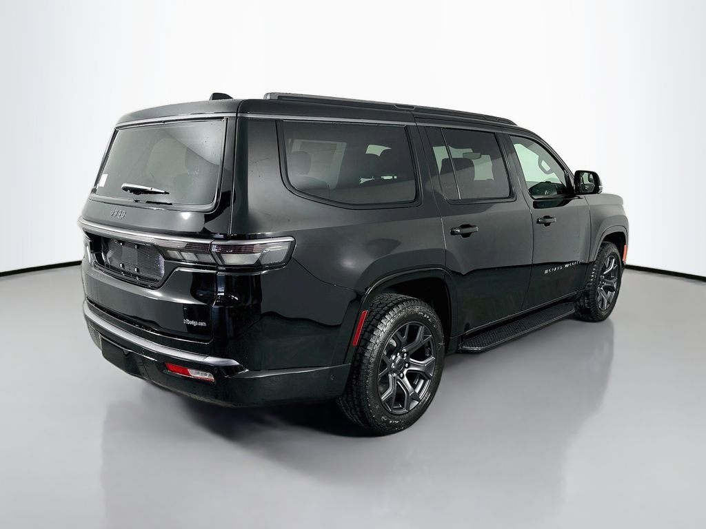 JeepGrand Wagoneer7